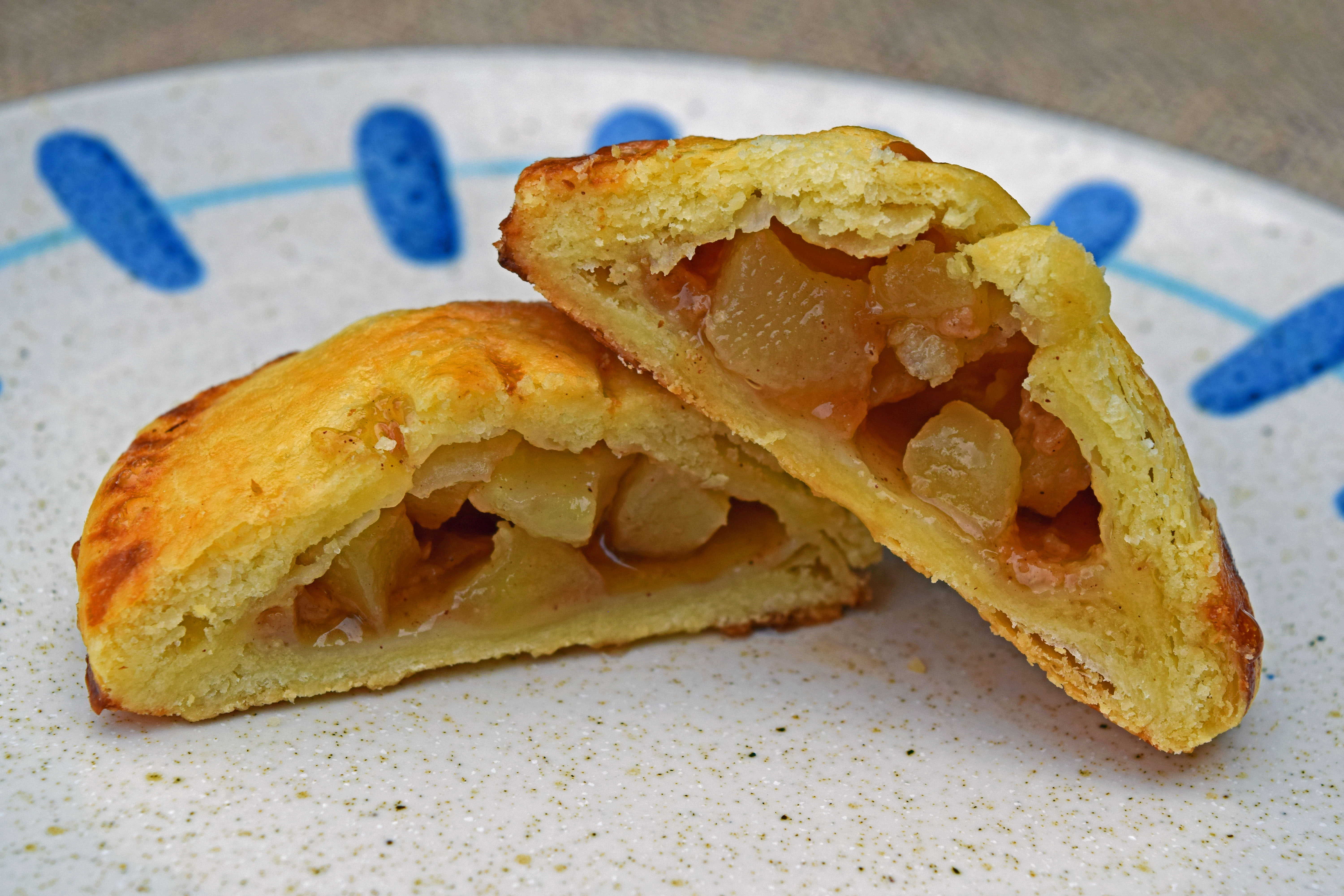 Caramel apple hand pies3