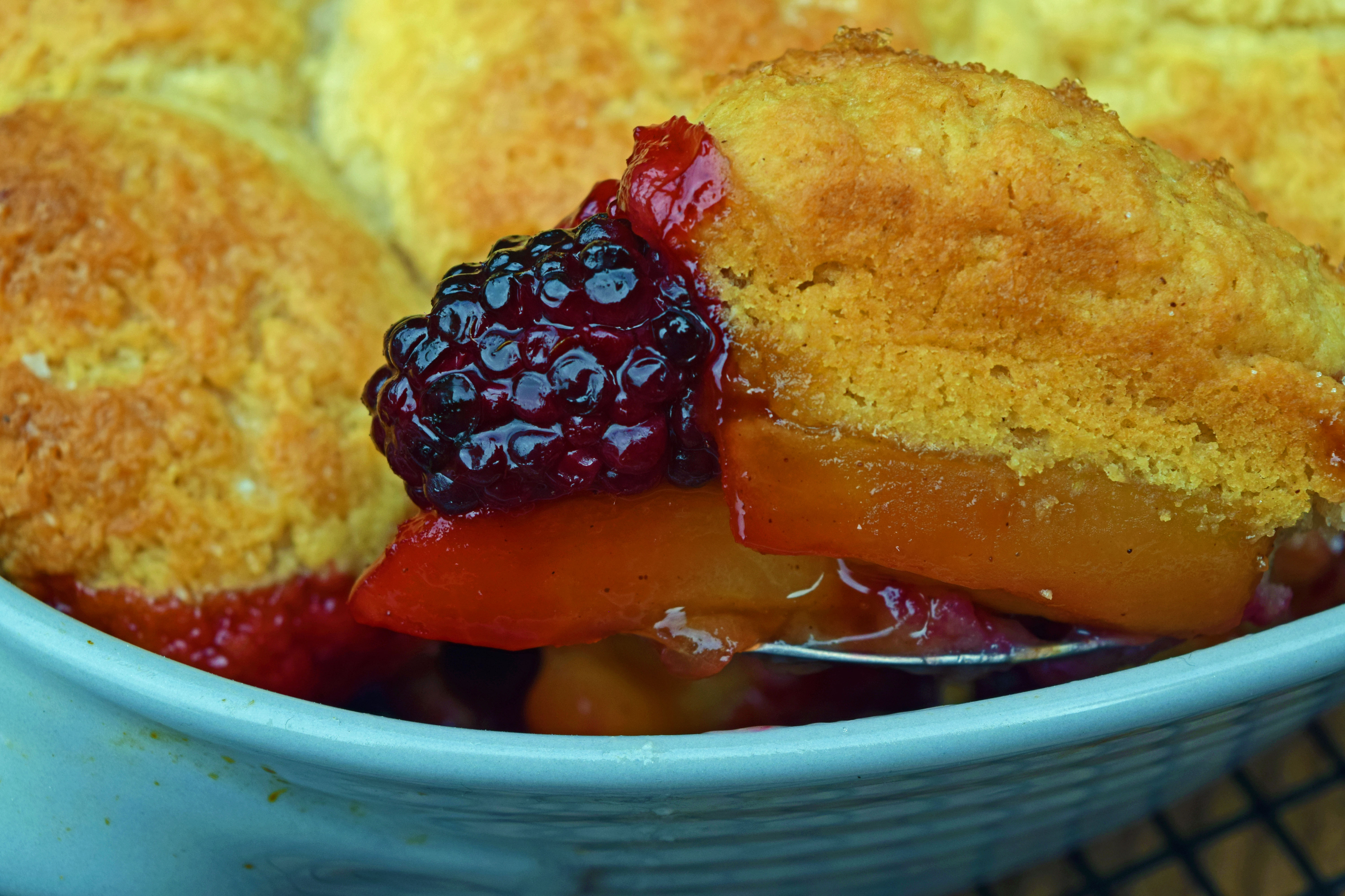 Apple Blackberry Cobbler4
